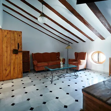 Hotel Casa De Arcos 3*